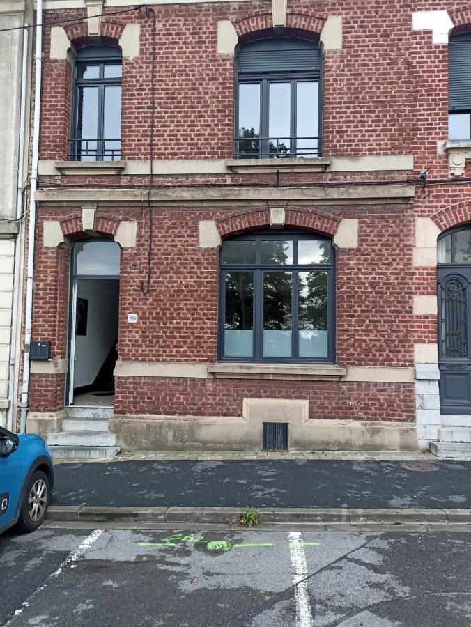 Place Du Canada 2 Apartment Valenciennes Bagian luar foto